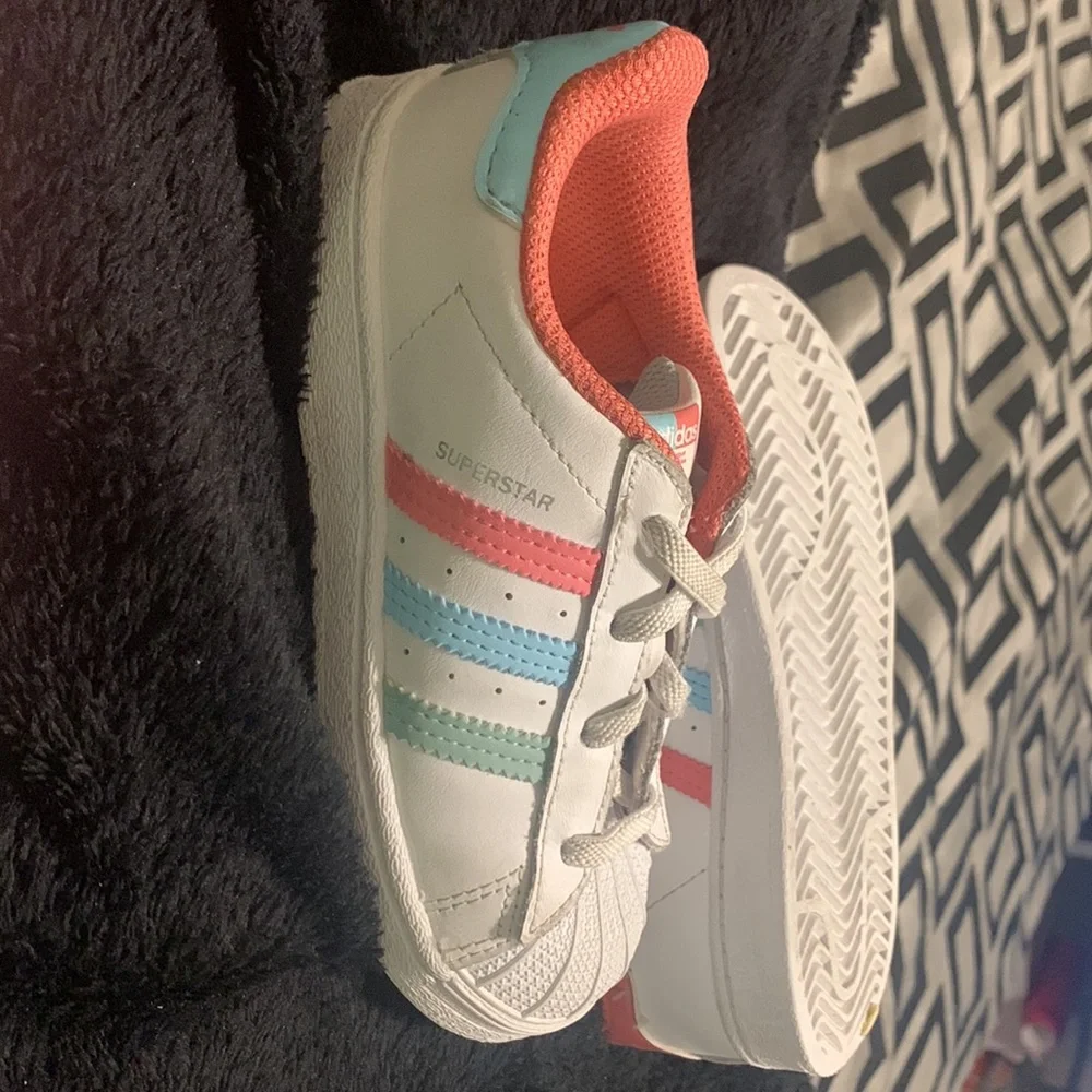 Addidas - superstar - Picture 2 of 2
